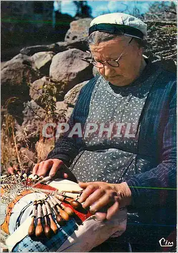 Cartes postales moderne Region du Puy (Hte Loire) Dentelliere Folklore