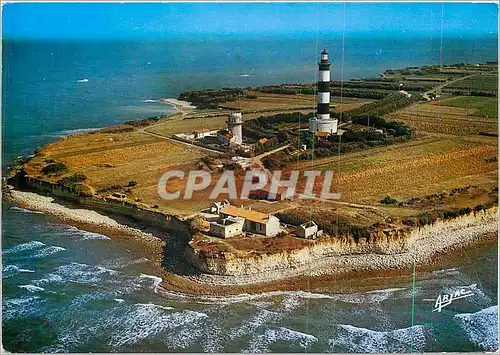 Cartes postales moderne Sur la cote de Lumiere l'Ile d'Oleron a la pointe de l'Ile le Phare de Chassiron