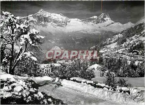 Cartes postales moderne St Gervais les Bains (Hte Savoie) Sports d'Hiver Vue generale et la chaine de Warens