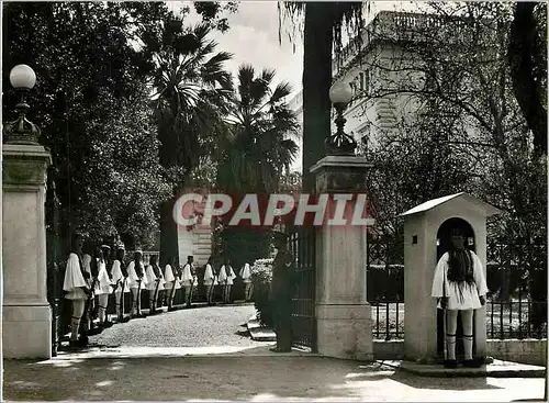 Cartes postales moderne Tanea Anaktopa The new Paicce with honour guard of the Efzonen