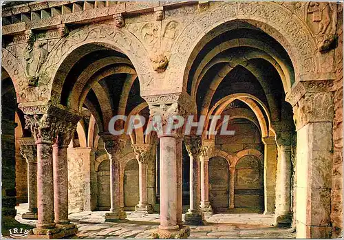 Cartes postales moderne En Roussillon Le prieure de Serrabone Fonde au XIe s la tribune de marbre (XIIe s)