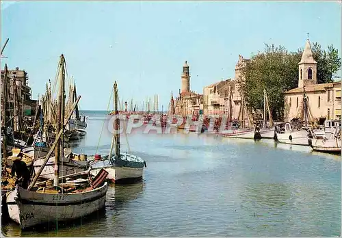 Moderne Karte Le Grau du Roi Vue panoramique sur le port la rive droite avec l'eglise et le phare Bateaux