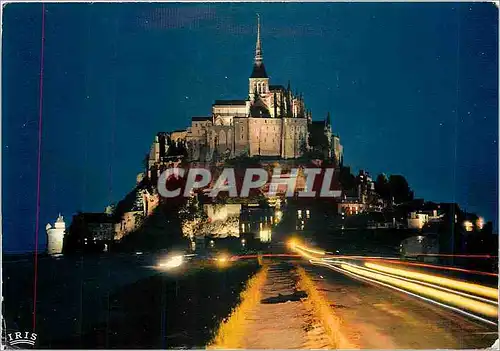Cartes postales moderne Lumiere sur le Mont Saint Michel By night