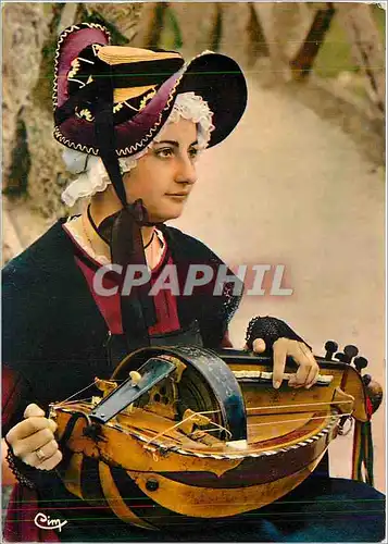 Cartes postales moderne Troubadours Montluconnais Maitre Sonneurs de Boubonnais La Jeune Vielleuse Boubonnaise