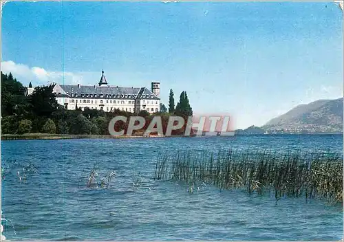 Cartes postales moderne Environs d'Aix les Bains (Savoie) l'Abbaye de Hautecombe et le Lac du Bourget