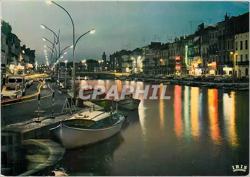 Cartes postales moderne Sete (Herault) Les quas vus de nuit Bateaux