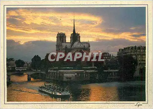 Cartes postales moderne Paris la Cathedrale Notre Dame