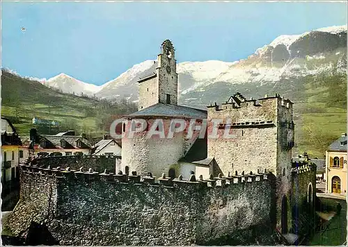 Cartes postales moderne Les Pyrenees Luz St Sauveur (Hautes Pyrenees) L'Eglise Fortifiee (XII et XIVe s)