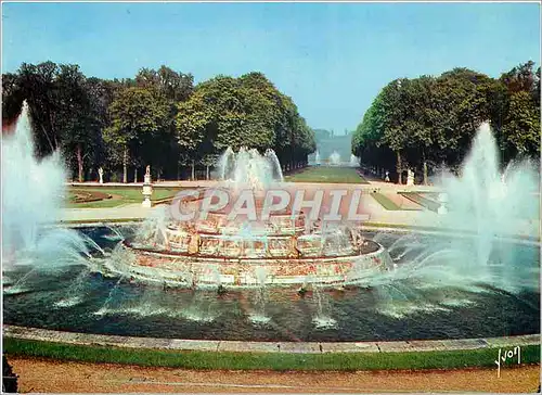 Cartes postales moderne Couleurs et Lumiere de France Chateau de Versailles (Yvelines) Les Grandes Eaux au Bassin de Lat