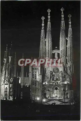 Moderne Karte Barcelona La Sagrada Familia con su Fantastica iliminacion