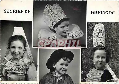 Cartes postales moderne Bretagne Enfants de Pont Aven Plougastel Daoulas