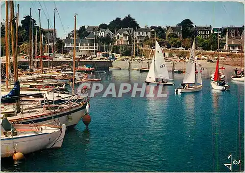 Moderne Karte La Bretagne en couleurs la Trinite sur Mer (Morbihan) Le bassin des Yachis et le Club House
