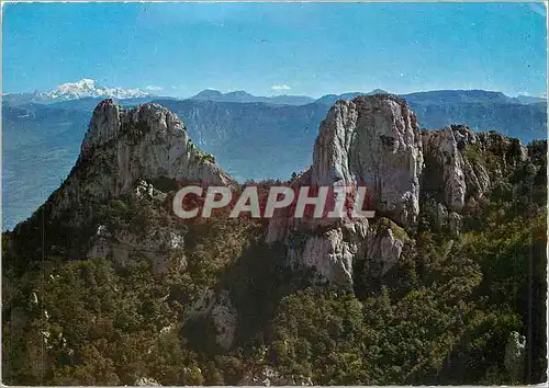 Cartes postales moderne Paysages de Savoie La Dent du Chat dominant le Lac du Bourget au fond le Mont Blanc