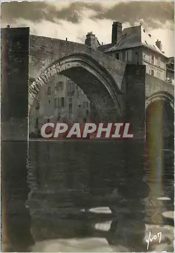 Cartes postales moderne Espalion (Aveyron) Le vieux pont (XIIIe s) sur le Lot