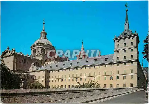 Cartes postales moderne San Lorenzo de El Escorial (Madrid) Monastere Facade Est