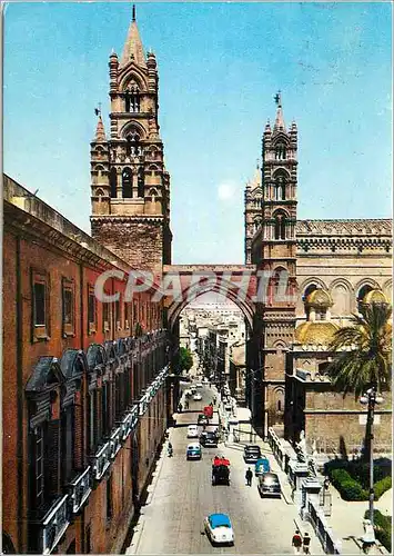 Cartes postales moderne Palermo La rue Matteo Bonello Le Palais de l'Archeveque et details de la Cathedrale