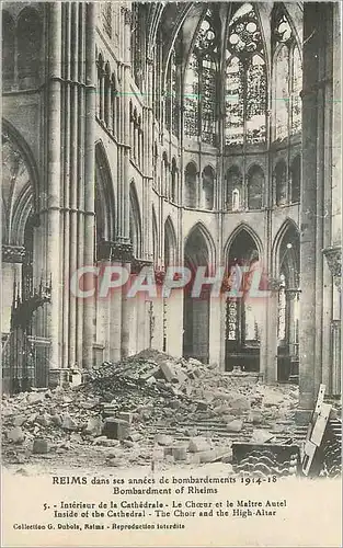 Cartes postales Reims Dans ses annees de bombardement 1914 18 Interieur de la Cathedrale le Choeur et le Maitre