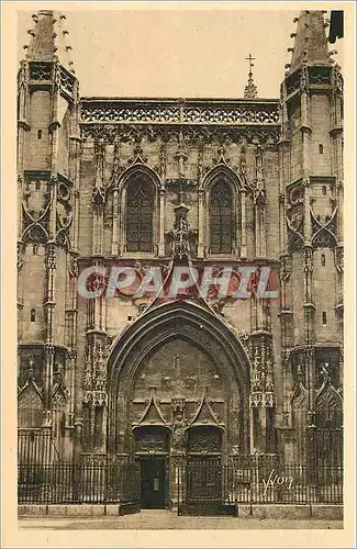 Cartes postales La Douce France Avignon (Vaucluse) Facade de l'Eglise Saint Pierre