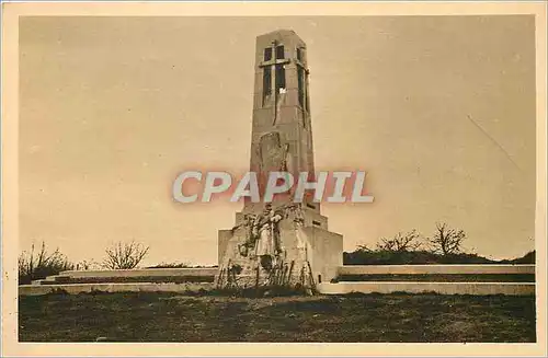 Ansichtskarte AK Vauquois Monument eleve a la memoire des Poilus tues dans les attaques de Vauquois