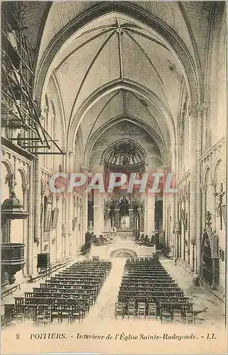 Cartes postales Poitiers Interieur de l'Eglise Sainte Radegonde