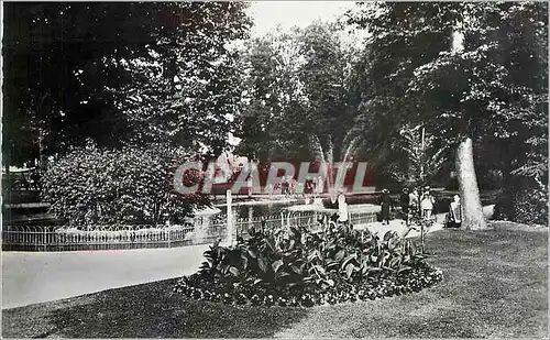 Moderne Karte Vichy Allier Jardins des Bords de l'Allier