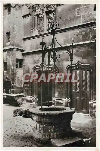 Cartes postales Paris Musee de Cluny Le Vieux puits