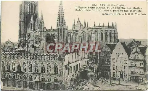 Cartes postales Ypres Belgique L'Eglise Saint Martin et une partie des Halles