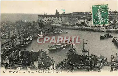 Cartes postales Dieppe la Tamise dans l'Avant Port Bateaux