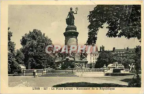 Cartes postales Lyon La Place Carnot Monument de la Republique