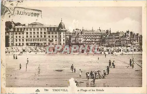 Cartes postales Trouville Plage et les Hotels