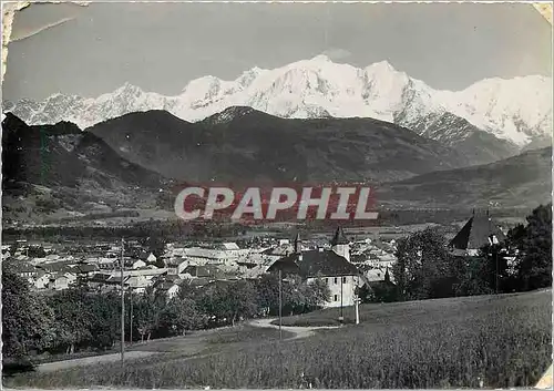 Cartes postales moderne Sallanches Hte Savoie Vue generale et le Mont Blanc