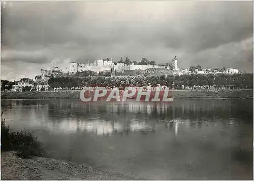 Cartes postales moderne Chinon I et L Le Chateau Ensemble sur la Vienne