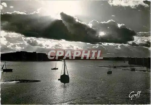 Cartes postales moderne Saint Malo Ille et Vilaine Contre jour sur l'avant port