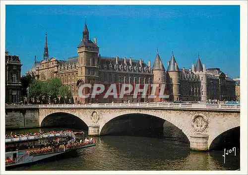 Cartes postales moderne Paris Le Pont au Change et la Conciergerie