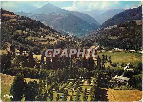 Cartes postales moderne Castillon en Couserans Ariege Vue generale aerienne et le Camping