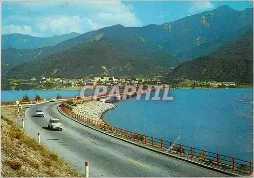 Cartes postales moderne Sur le Barrage de Serre Poncon Savines le Lac Vue generale et le Pont