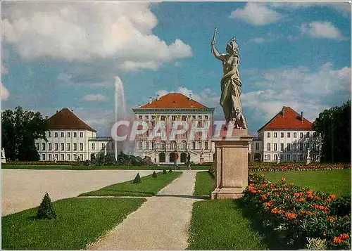 Moderne Karte Munchen Castle von der Gartenseite mit Fontane