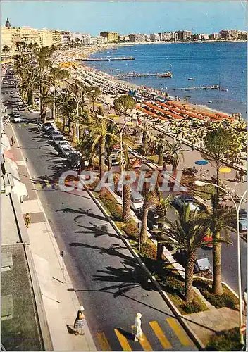 Cartes postales moderne Cannes La Croisette et la Plage