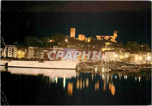 Cartes postales moderne Cannes la nuit Le Quai Saint Pierre et le Suquet