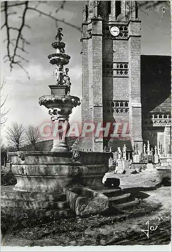 Cartes postales moderne Saint Jean du Doigt Finistere La fontaine monumentale