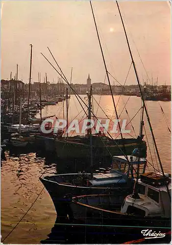 Cartes postales moderne Les Sable d'Olonne Vendee Perle de la Cote de Lumiere Coucher de soleil sur le port vers la Chau