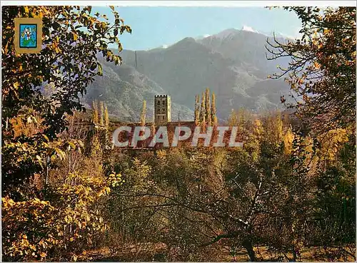 Cartes postales moderne Abbaye de St Michel de Cuxa Vue generale et le Canigou