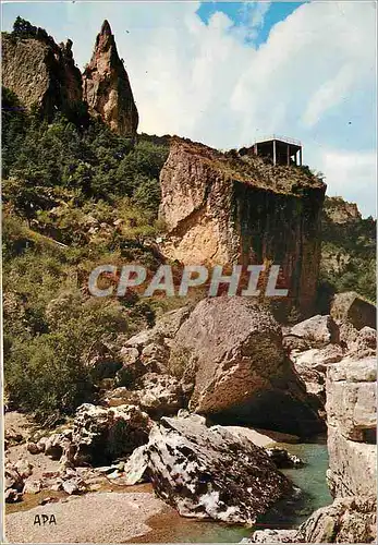 Cartes postales moderne En Parcourant les Gorges du Tarn Le Torn au Chaos du Pas de Souci