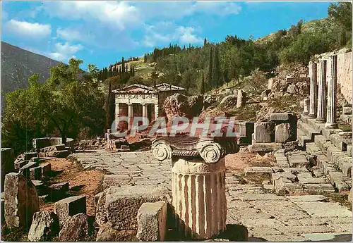 Cartes postales moderne Delphes Le Portique et le Tresor des Atheniens
