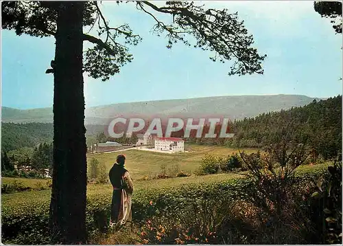 Cartes postales moderne Abbaye ND des Neiges Perspective vers le Mont Lozere
