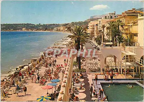 Cartes postales moderne Menton AM La Piscine du Casino la Promenade et la Plage