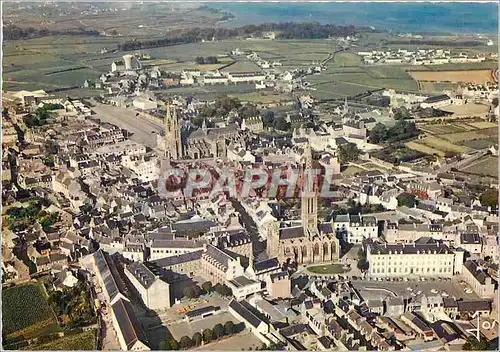 Cartes postales moderne Saint Pol de Leon Finistere Vue generale sur le Kreisker la Cathedrale et les plages