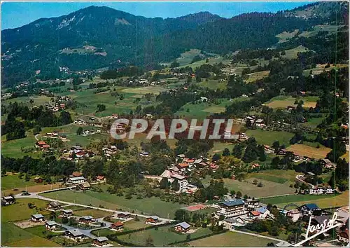 Moderne Karte Samoens Vue partielle de la station