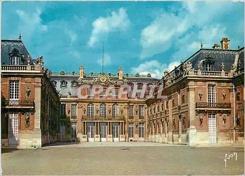 Cartes postales moderne Chateau de Versailles Cour de Marbre