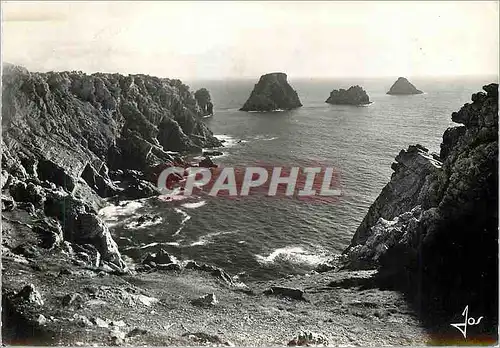 Cartes postales moderne Bretagne Camaret Finistere Pointe de Pen Hir Les Tas de Pois et la Salle Verte